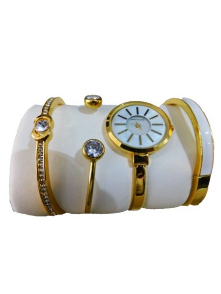 Elegant Gold Bracelet Watches 